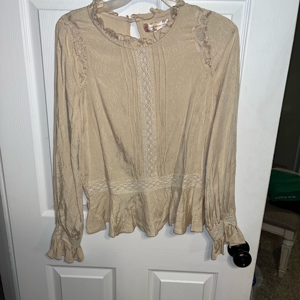 NWT Band of Gypsies Top -Large
